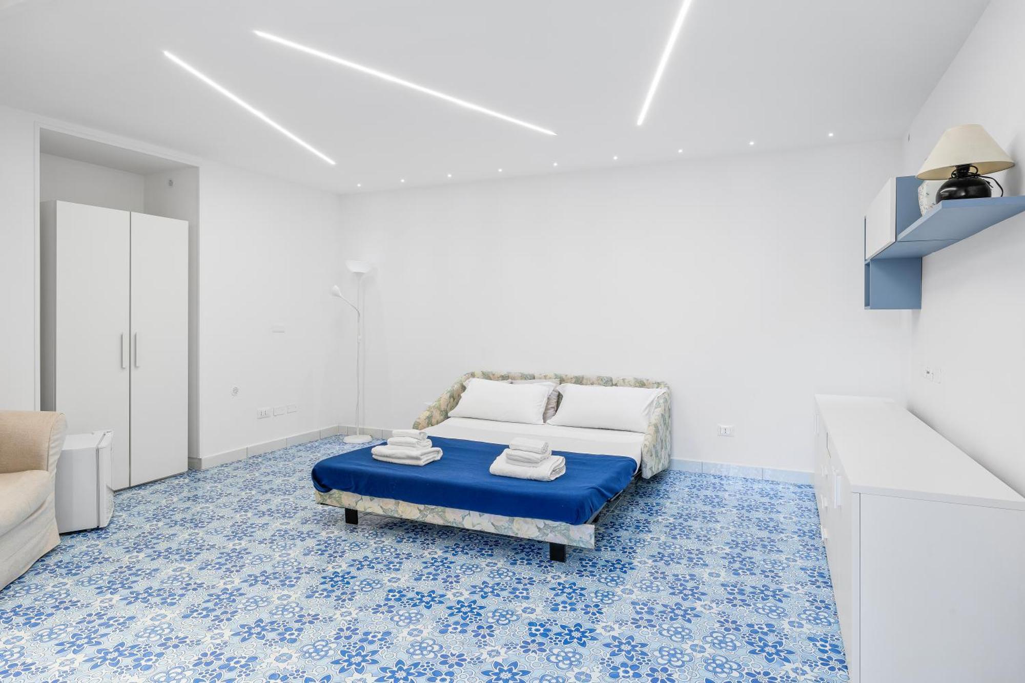 Luxe Minimal Duplex, Amalfi Coast - Airhome Vico Equense Ngoại thất bức ảnh